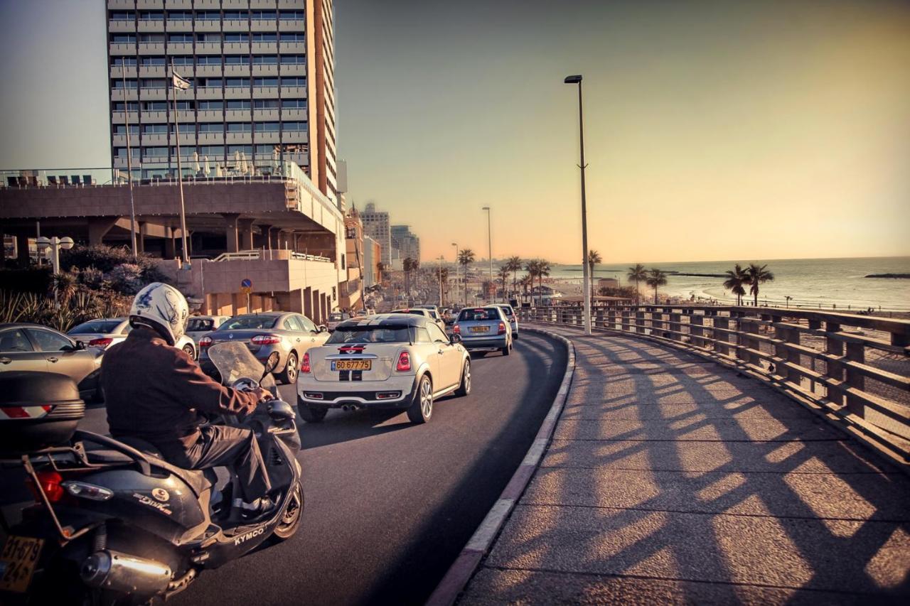 Beach Hotel By Zvieli Hotels Tel Aviv Bagian luar foto