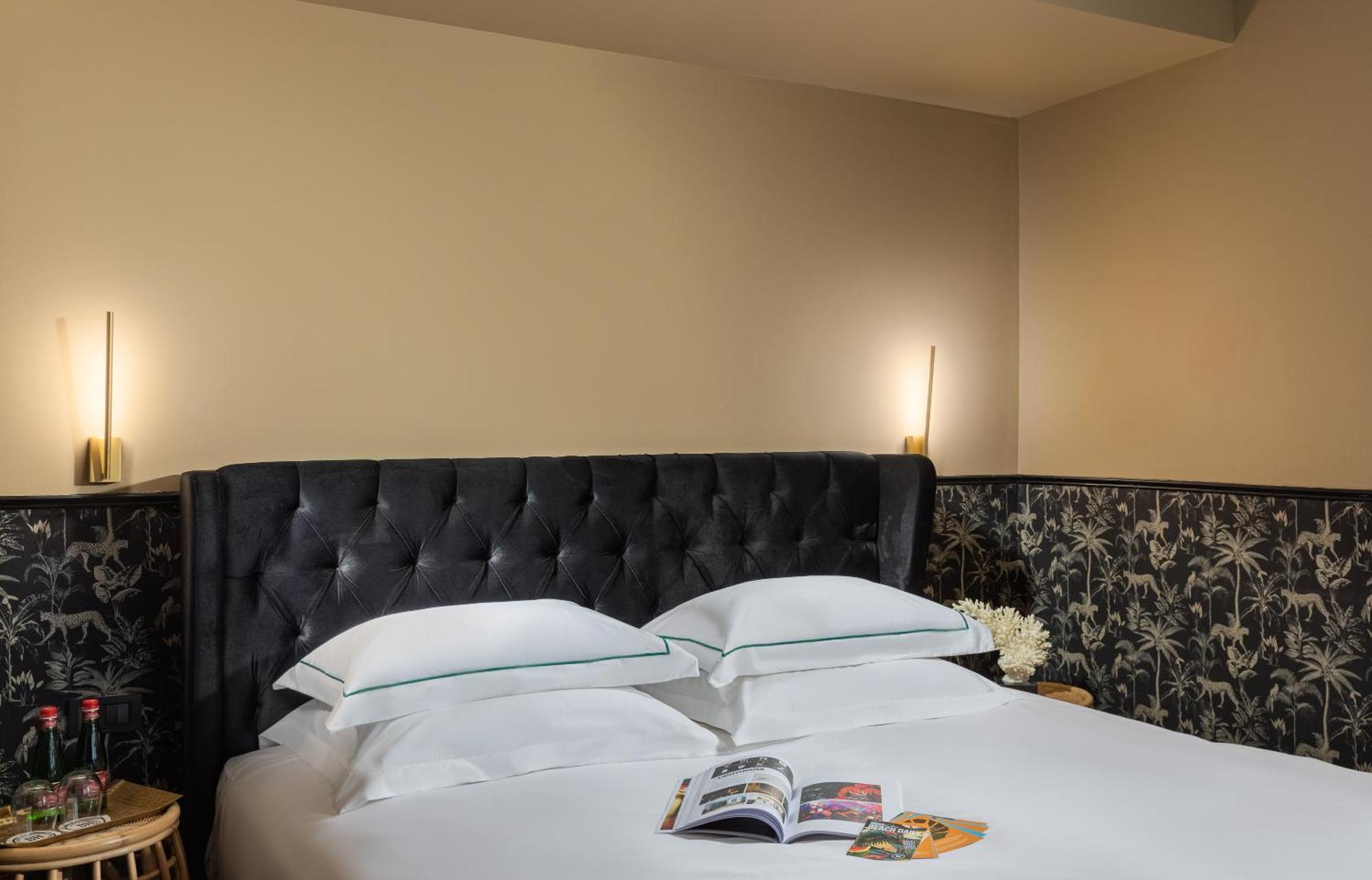 Beach Hotel By Zvieli Hotels Tel Aviv Ruang foto